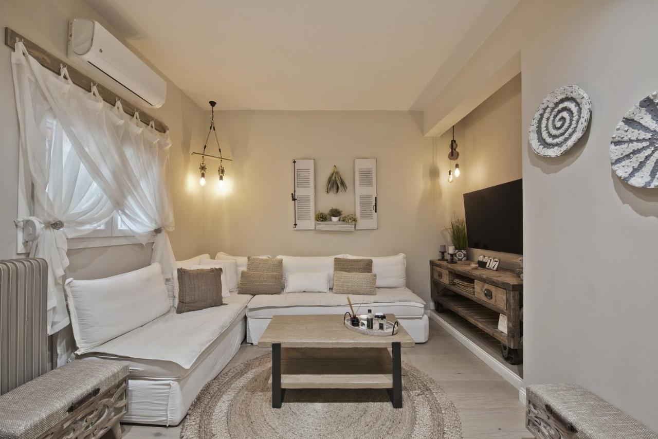 Stylish Apartment At Pagrati أثينا المظهر الخارجي الصورة