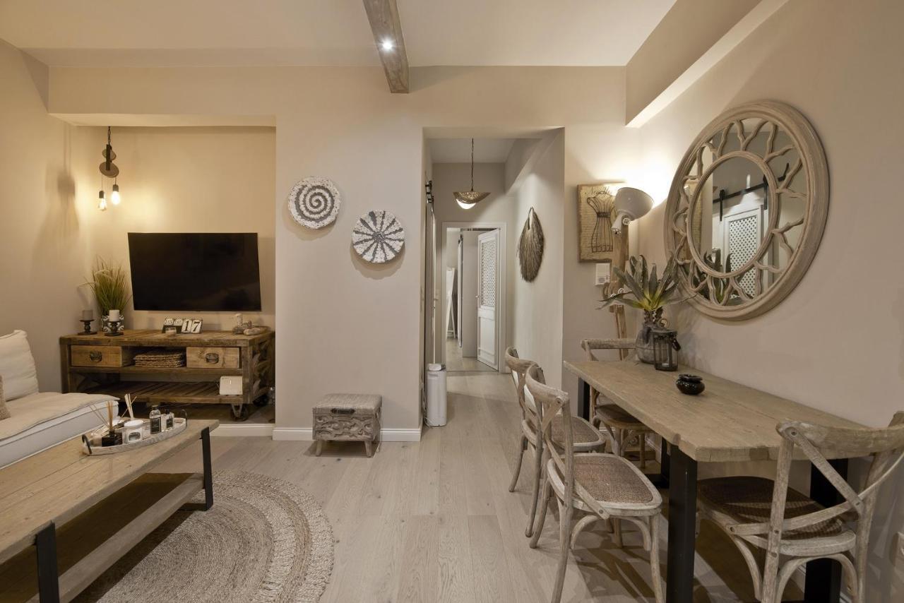 Stylish Apartment At Pagrati أثينا المظهر الخارجي الصورة