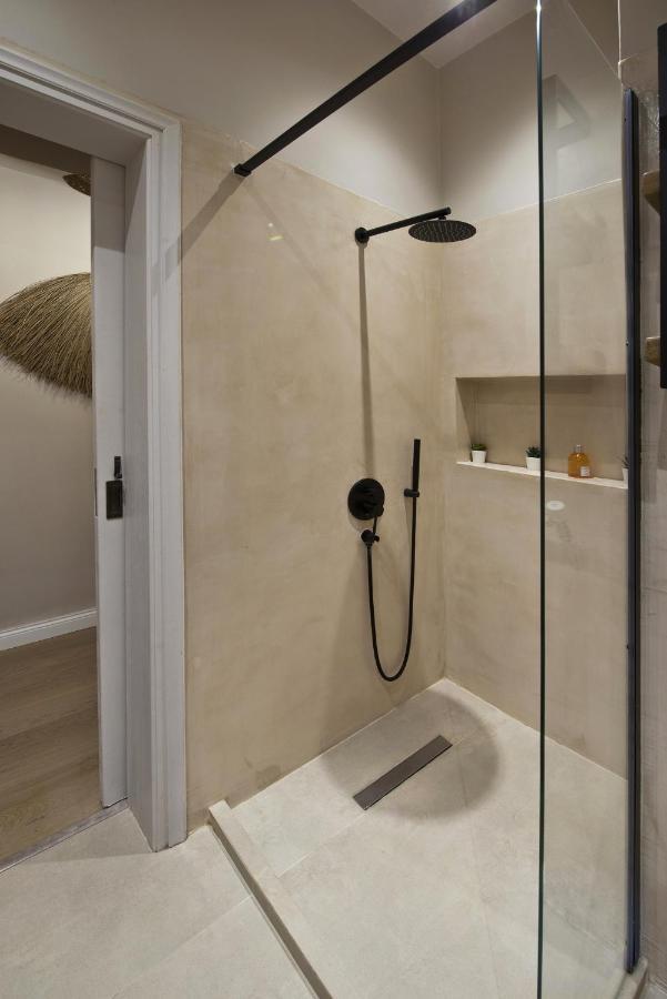 Stylish Apartment At Pagrati أثينا المظهر الخارجي الصورة